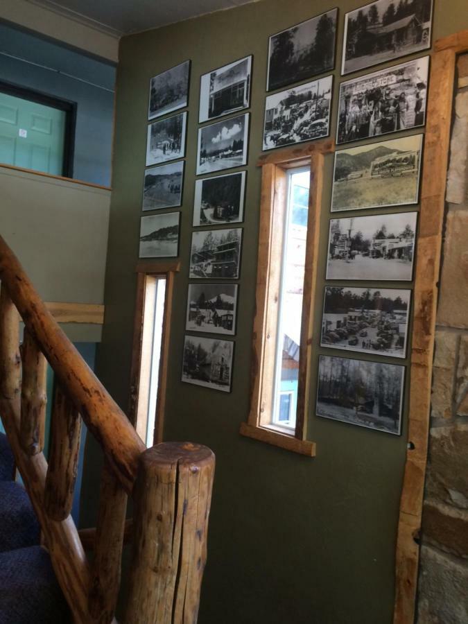 Sitzmark Chalet Inn Руидозо Экстерьер фото